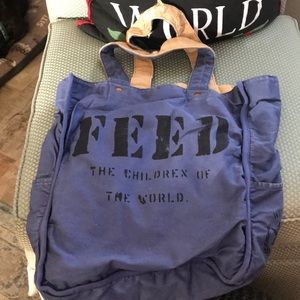 FEED 1 bag